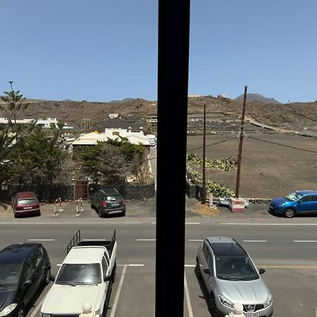 Casa Cueva De Los Verdes Punta Mujeres Exteriör bild